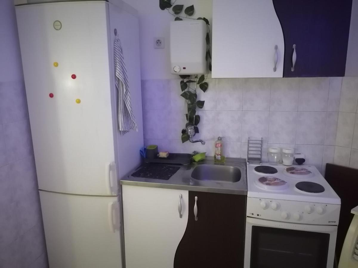 Low Cost Apartment Bělehrad Exteriér fotografie
